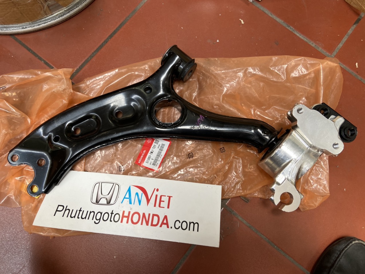 Càng A xe Honda CRV 2018 đến 2022